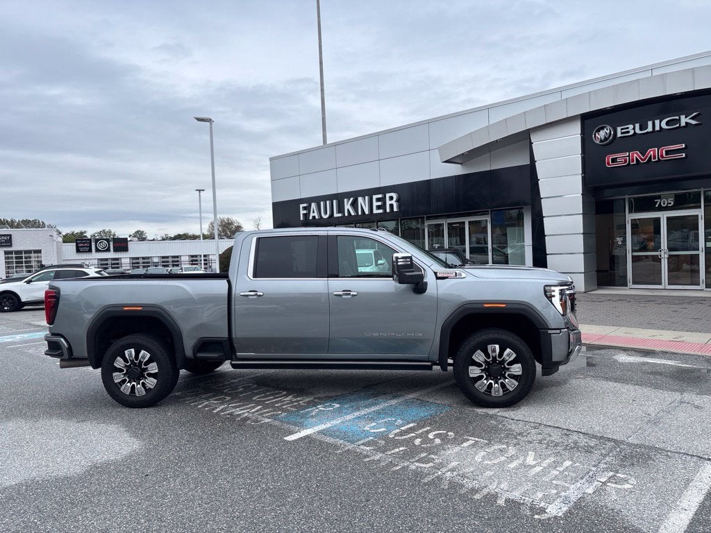 2024 GMC Sierra 2500HD Denali