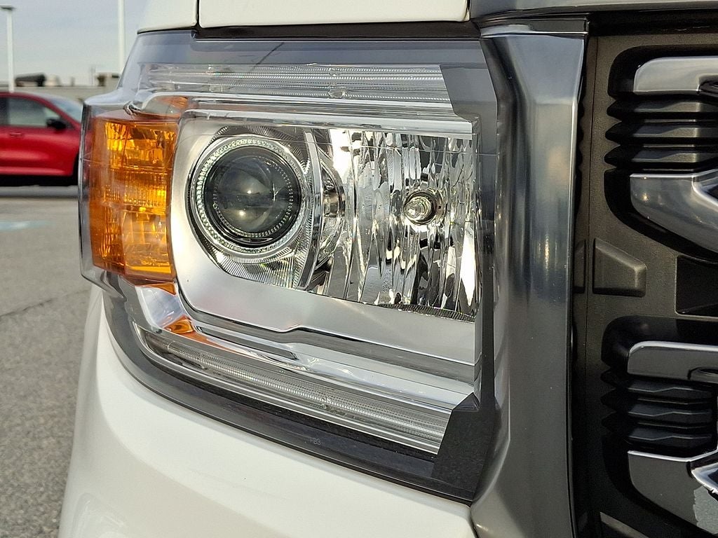 2022 GMC Canyon AT4 w/Leather