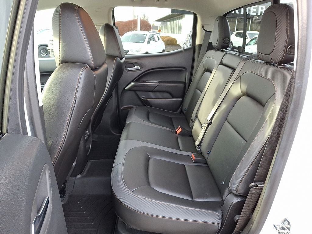 2022 GMC Canyon AT4 w/Leather