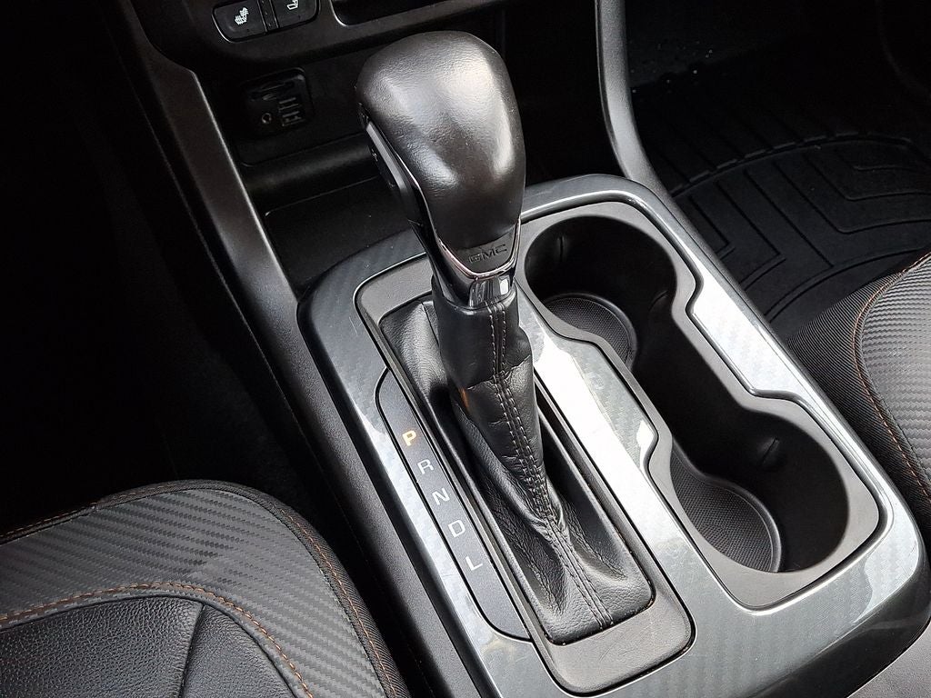 2022 GMC Canyon AT4 w/Leather