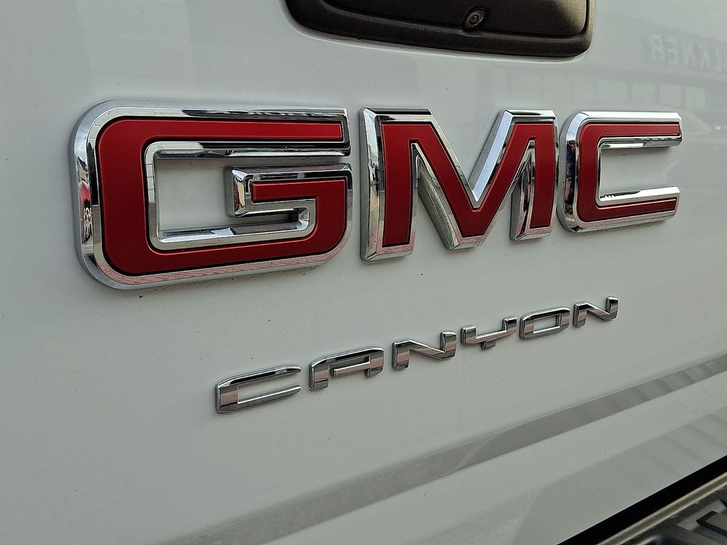 2022 GMC Canyon AT4 w/Leather