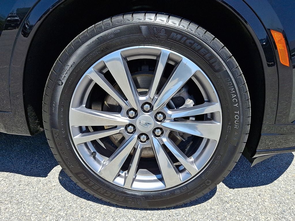 2023 Cadillac XT6 Premium Luxury