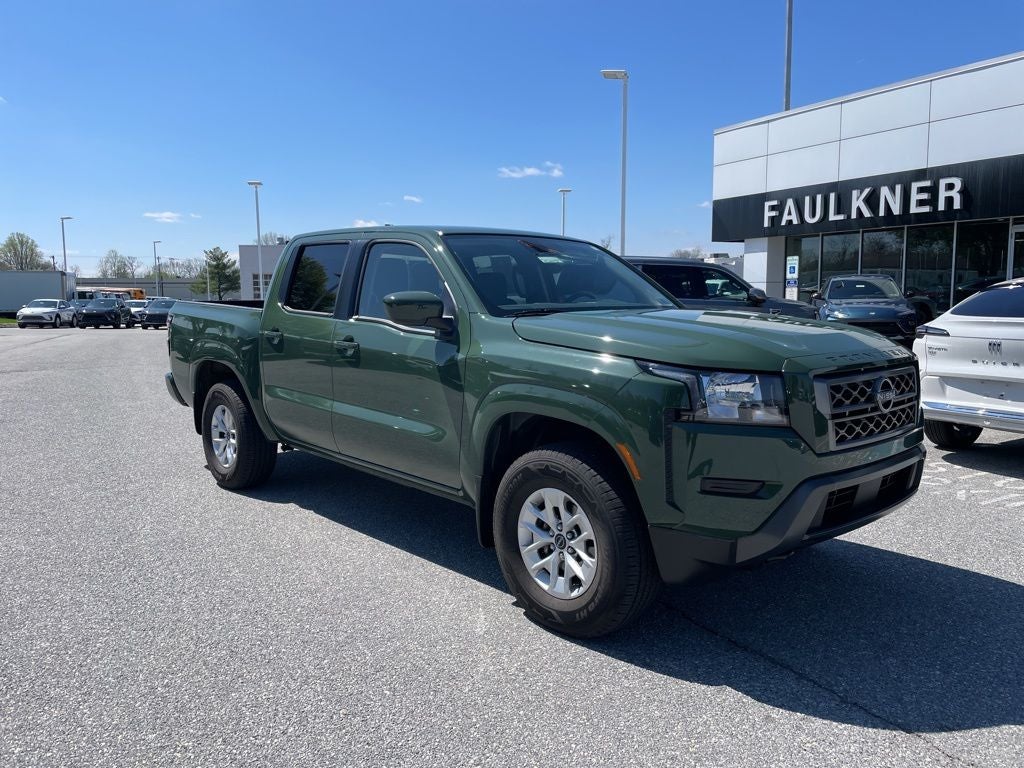 2024 Nissan Frontier SV