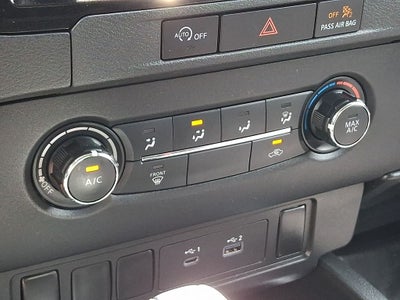 2024 Nissan Frontier SV