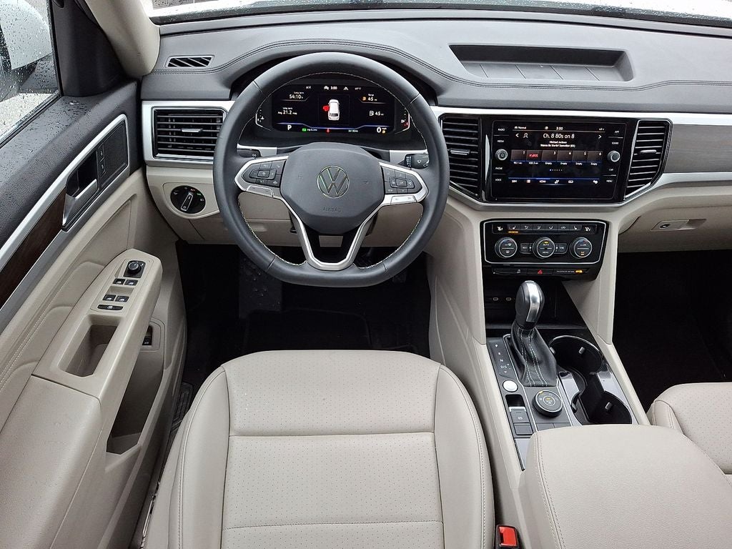 2022 Volkswagen Atlas 3.6L V6 SE w/Technology