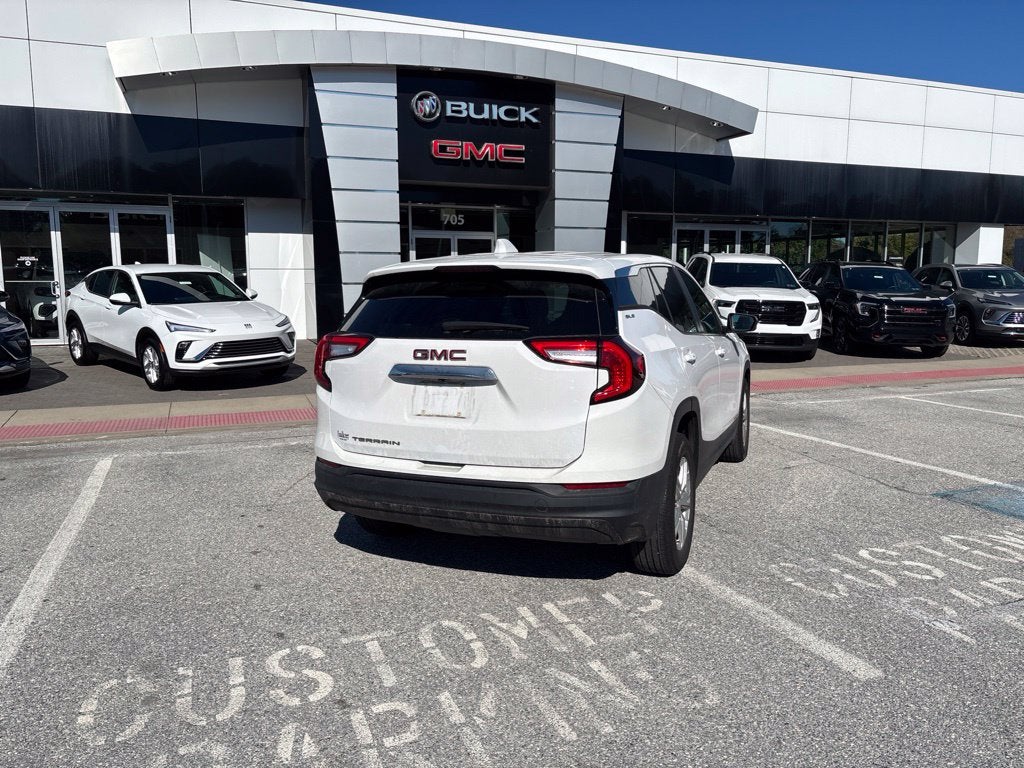 2023 GMC Terrain SLE