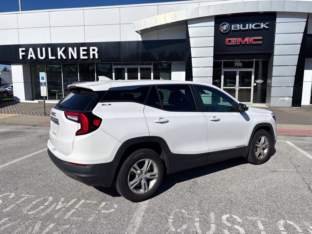 2023 GMC Terrain SLE