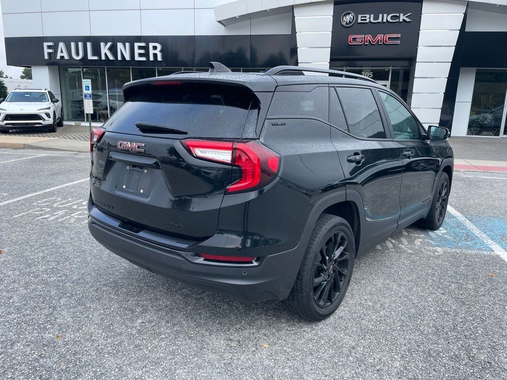 2024 GMC Terrain SLE