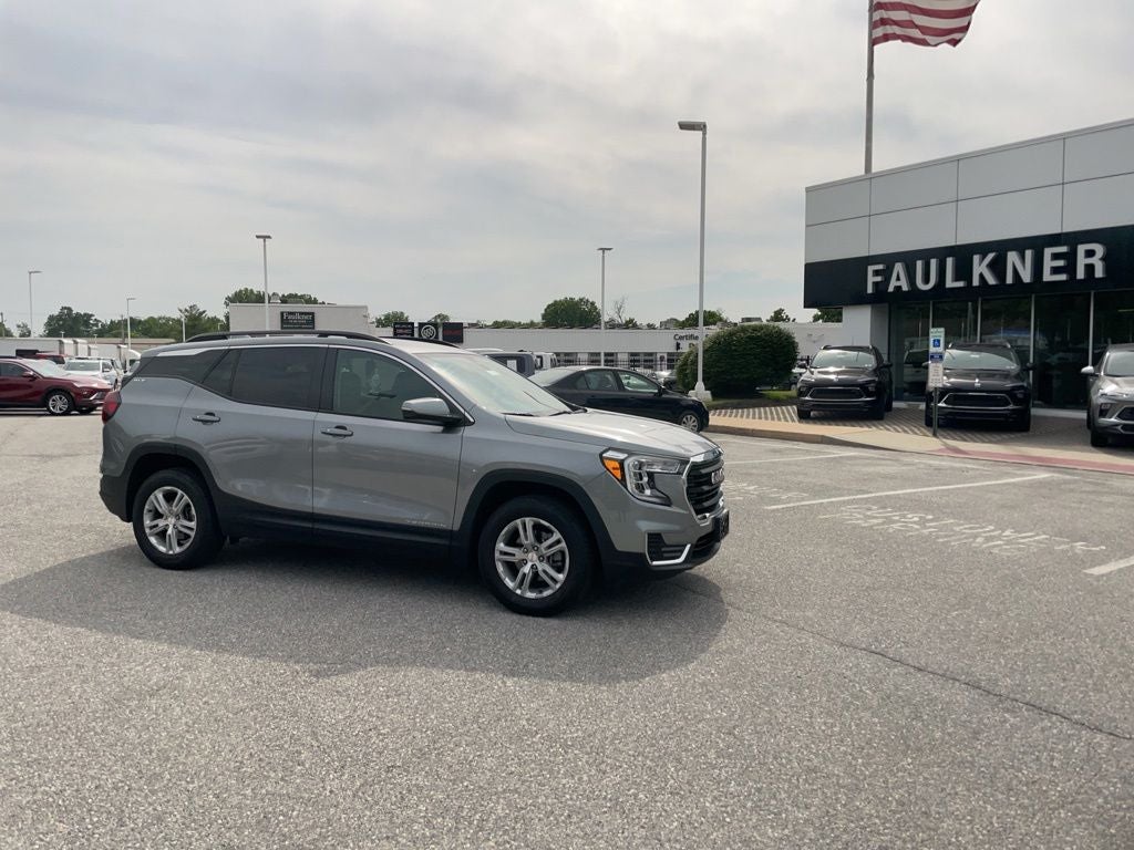 2023 GMC Terrain SLE