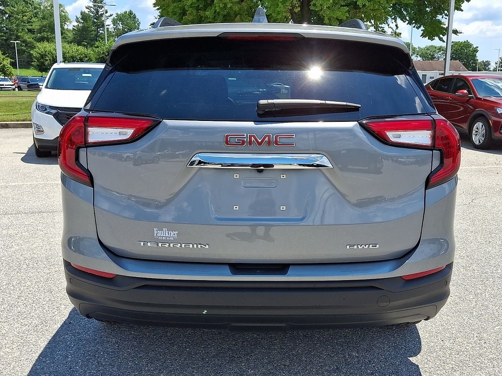 2023 GMC Terrain SLE