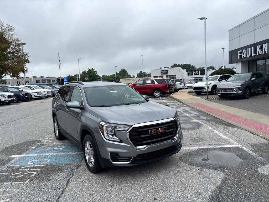 2023 GMC Terrain SLE