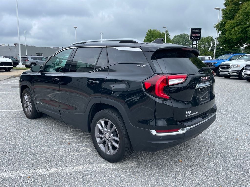 2024 GMC Terrain SLT