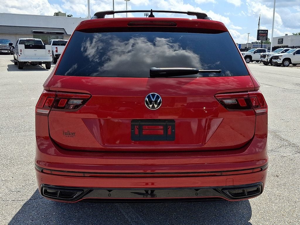 2024 Volkswagen Tiguan 2.0T SE R-Line Black