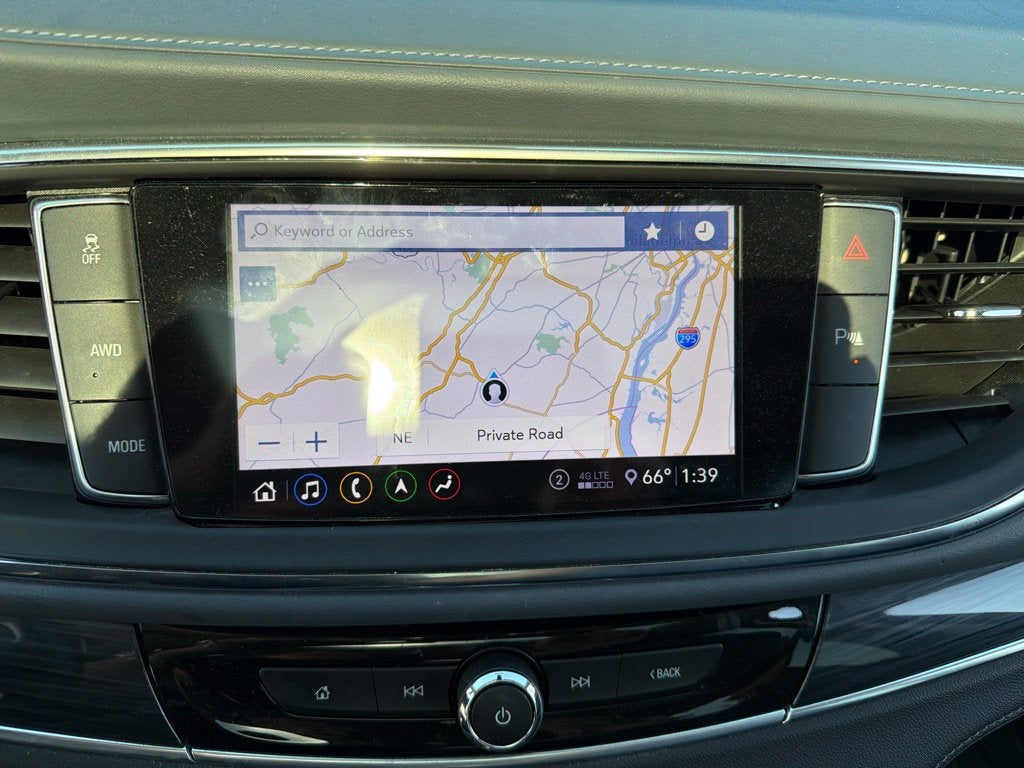 2021 Buick Enclave Essence
