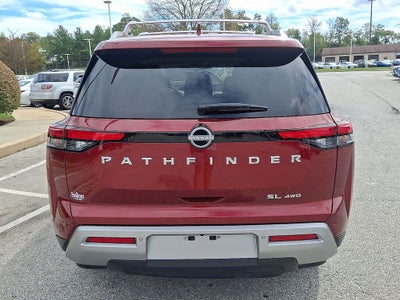 2024 Nissan Pathfinder SL