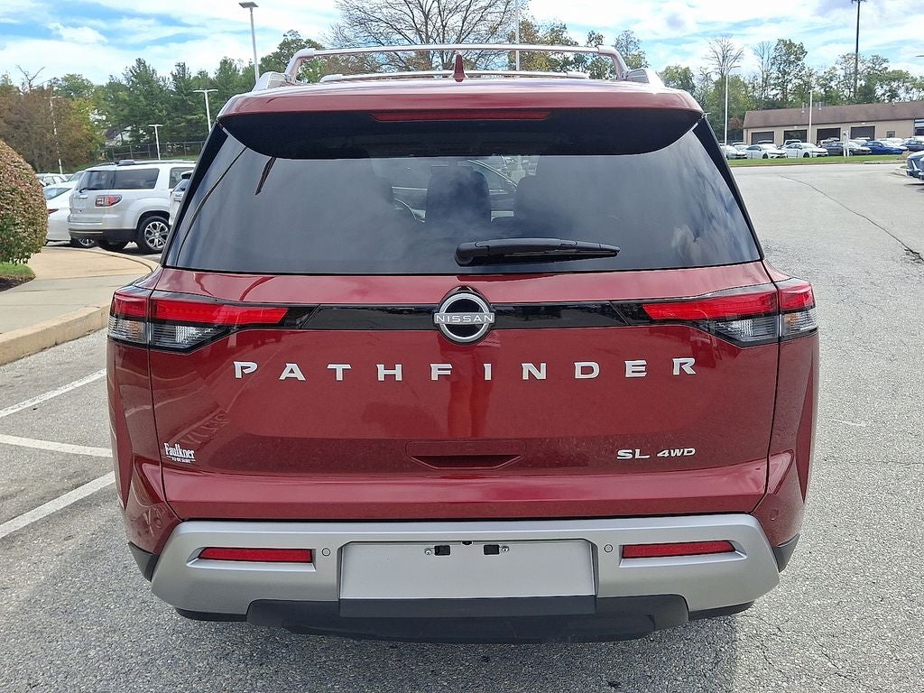 2024 Nissan Pathfinder SL