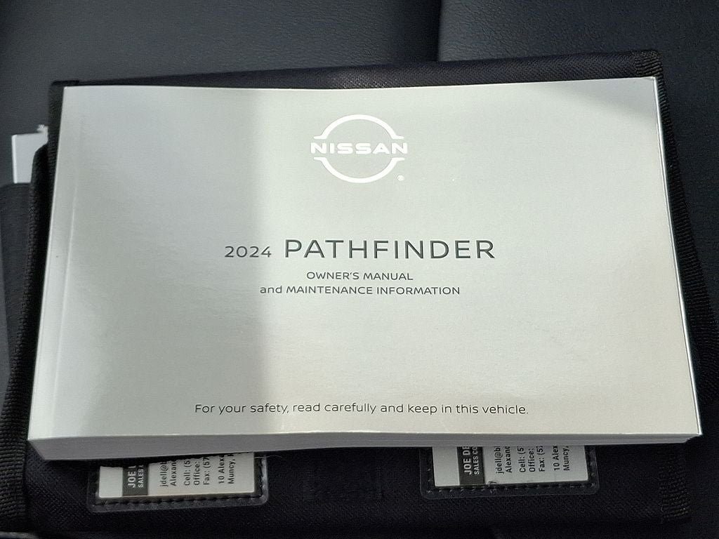 2024 Nissan Pathfinder SL