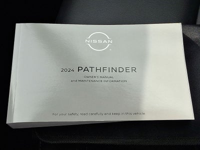 2024 Nissan Pathfinder SL