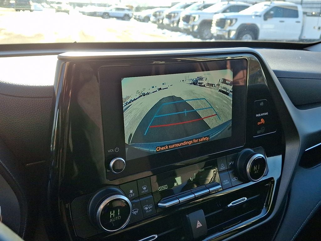 2023 Toyota Highlander Hybrid LE