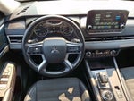 2022 Mitsubishi Outlander Base