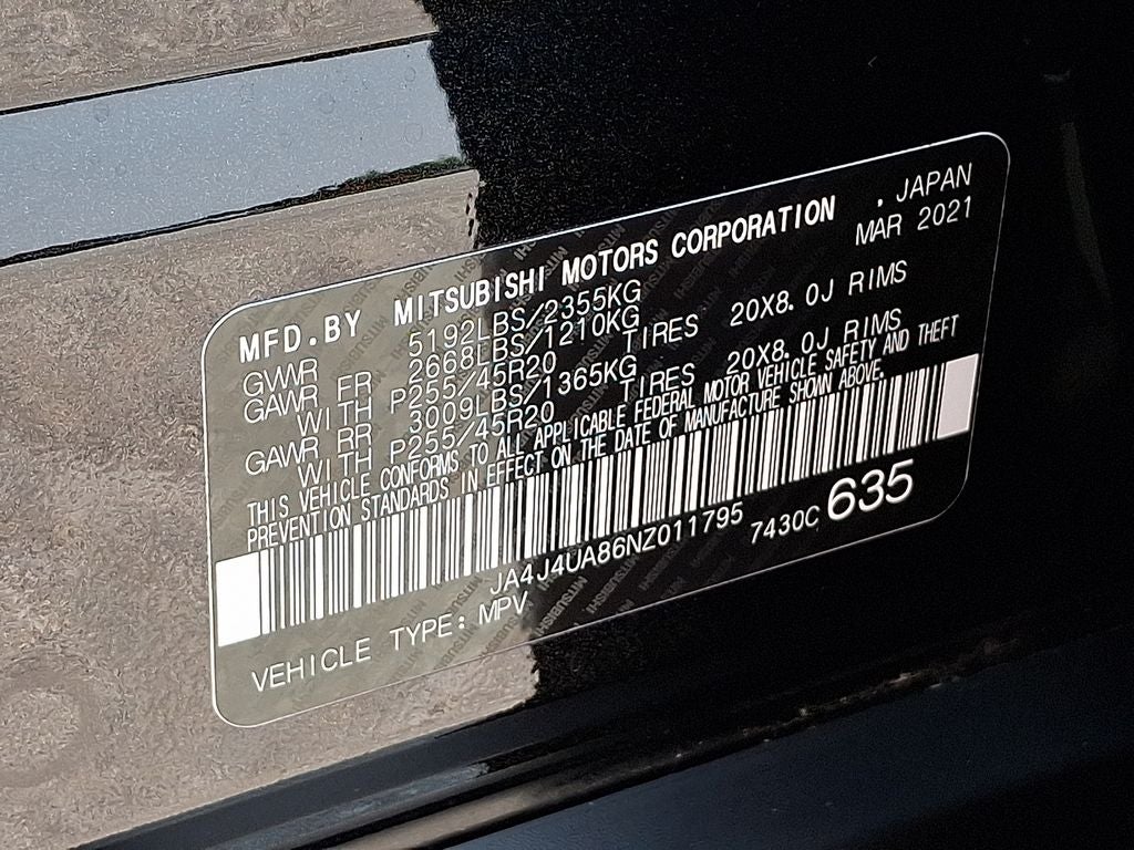 2022 Mitsubishi Outlander Base