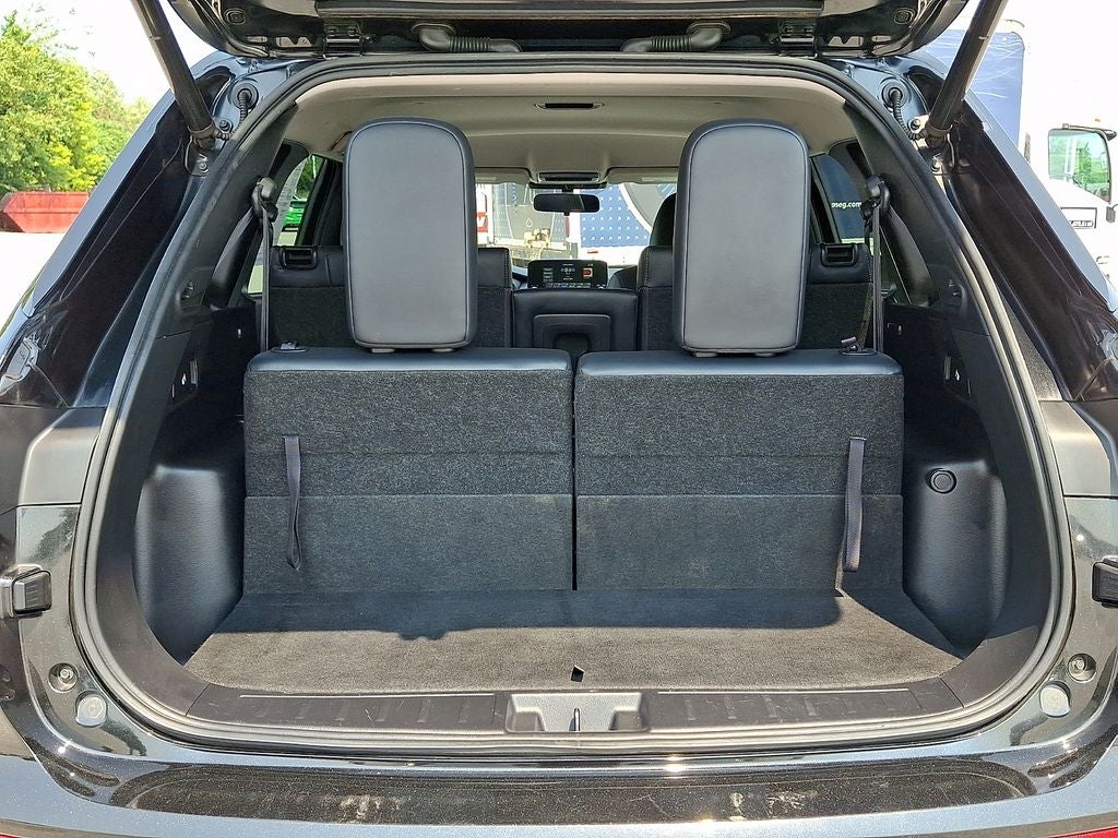 2022 Mitsubishi Outlander Base