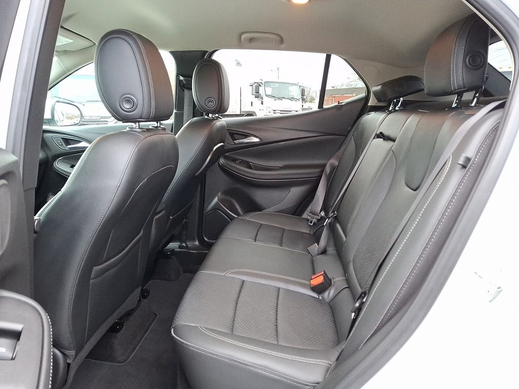 2022 Buick Encore GX Essence