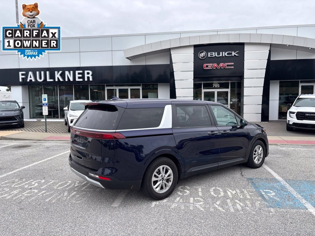 2024 Kia Carnival LX