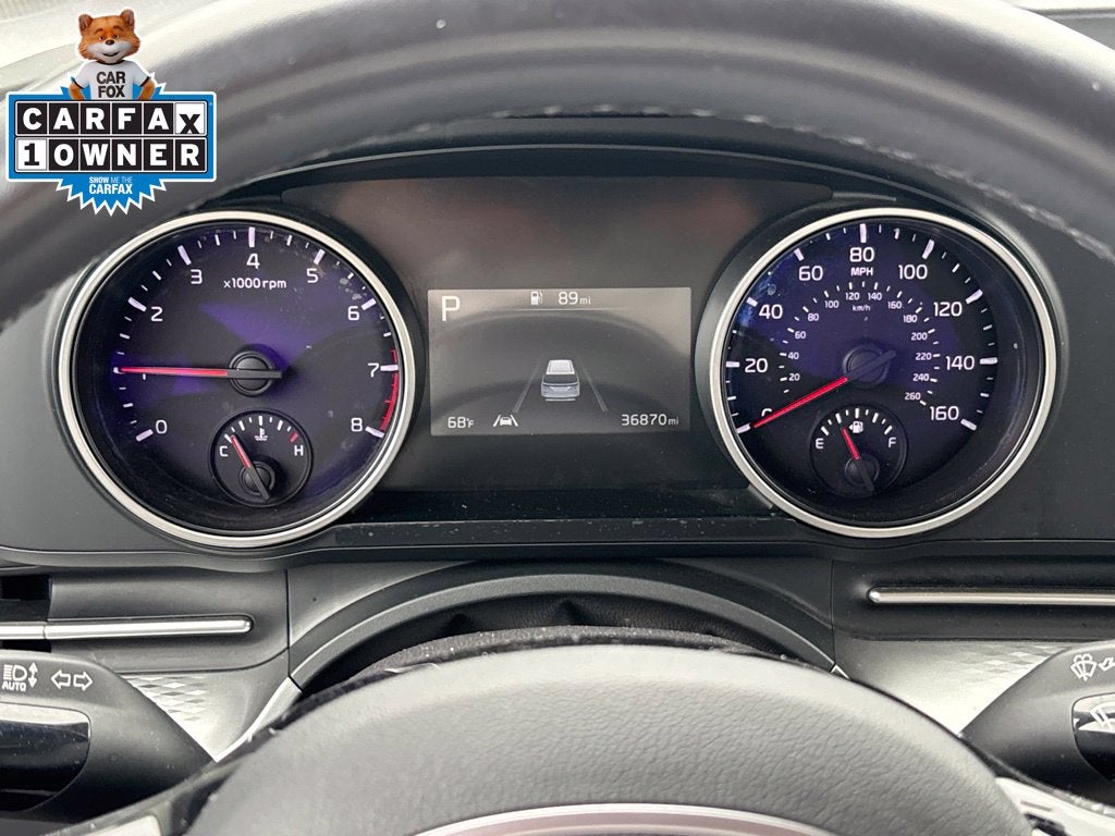 2024 Kia Carnival LX