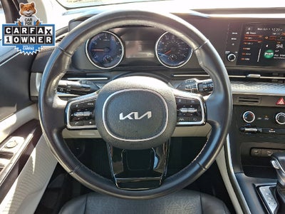 2024 Kia Carnival LX