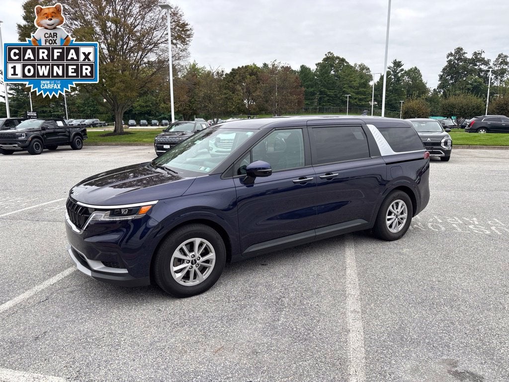 2024 Kia Carnival LX