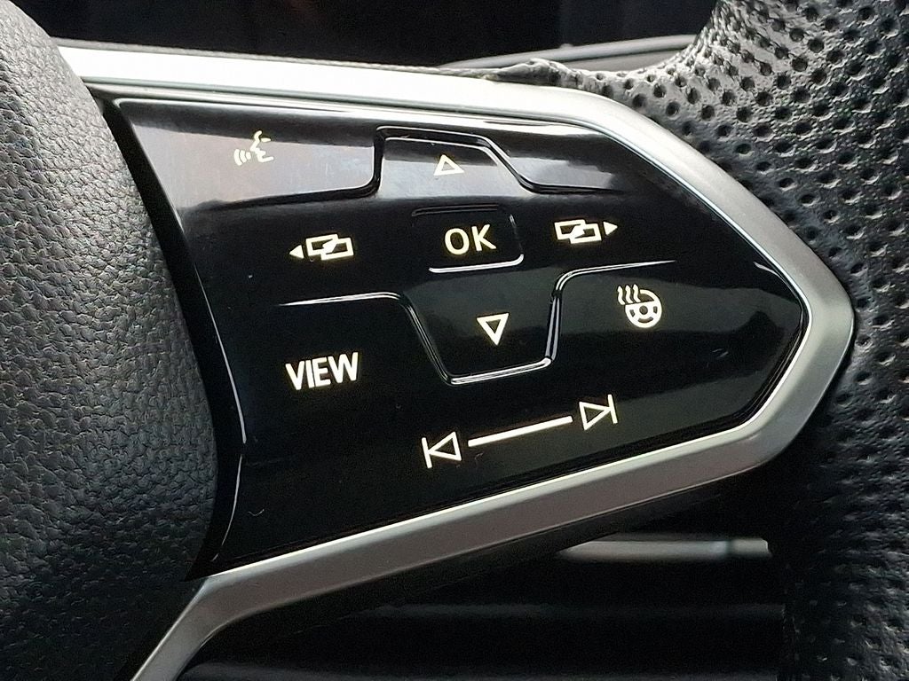 2022 Volkswagen Golf GTI 2.0T SE