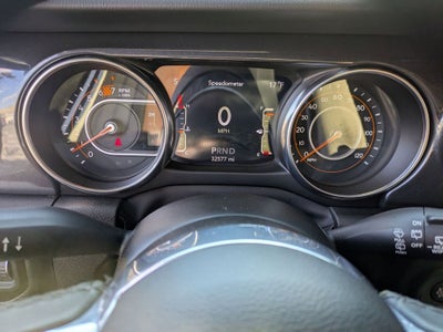2022 Jeep Wrangler Unlimited Sahara Altitude