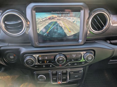 2022 Jeep Wrangler Unlimited Sahara Altitude