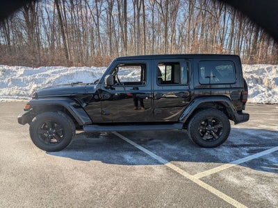 2022 Jeep Wrangler Unlimited Sahara Altitude