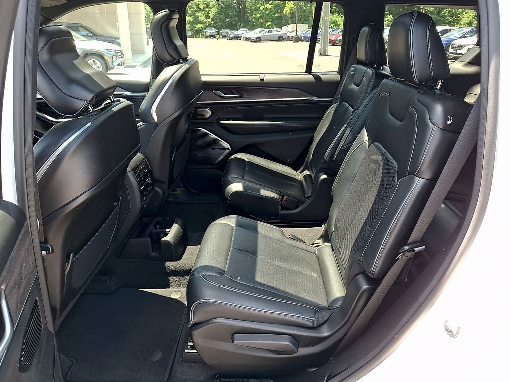 2022 Jeep Grand Cherokee L Overland