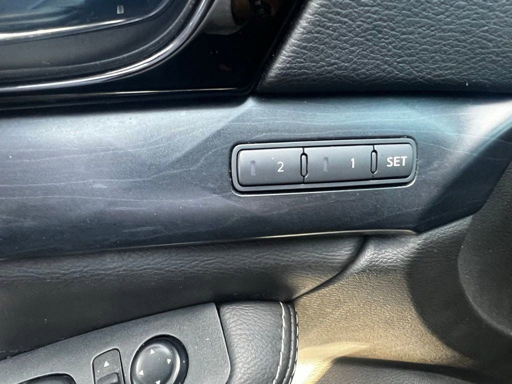 2023 Nissan Maxima Platinum