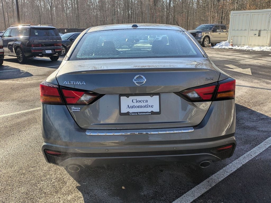 2022 Nissan Altima 2.5 SR