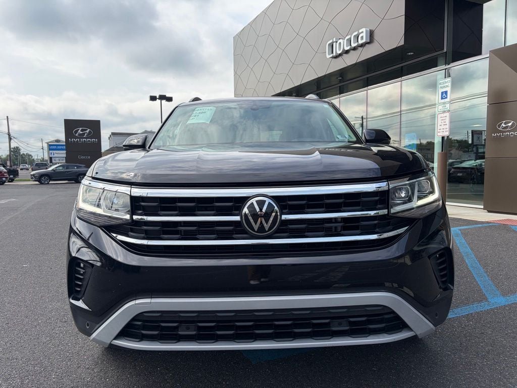 2023 Volkswagen Atlas 3.6L V6 SE w/Technology