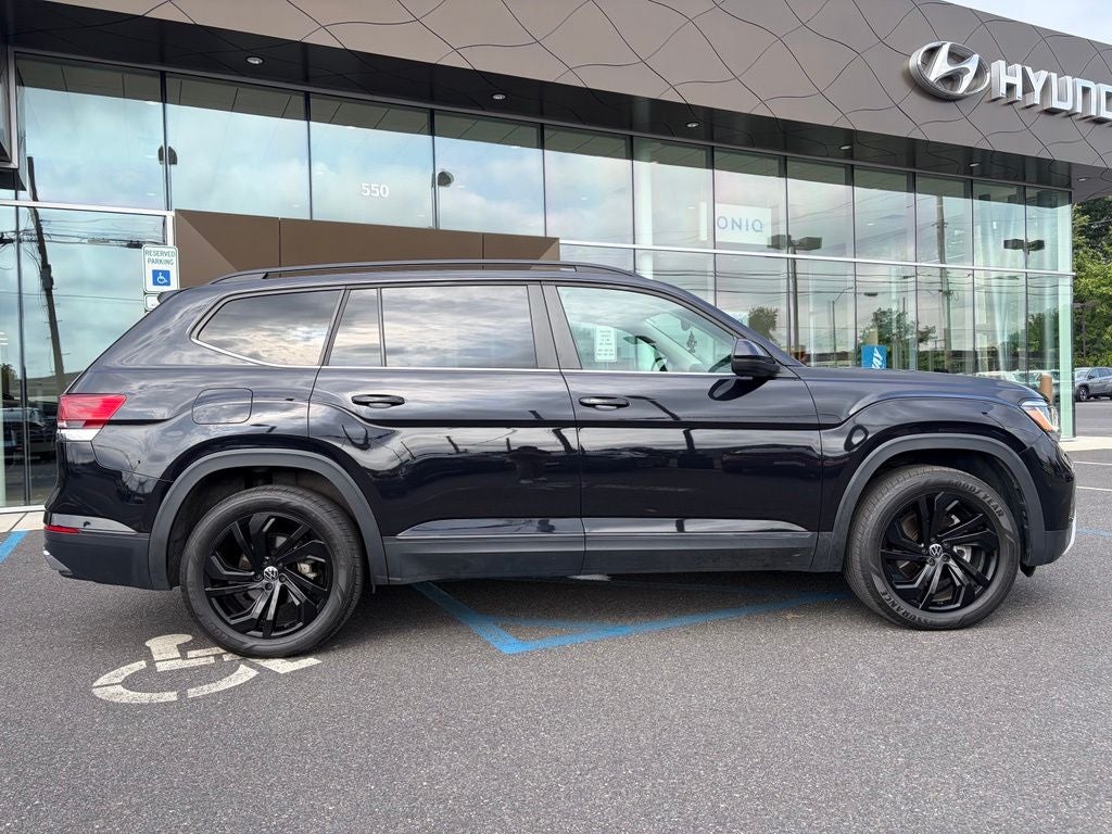 2023 Volkswagen Atlas 3.6L V6 SE w/Technology