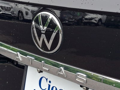 2023 Volkswagen Atlas 3.6L V6 SE w/Technology