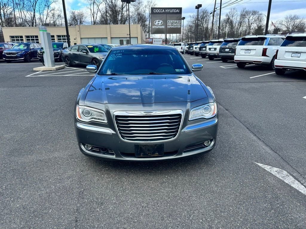2011 Chrysler 300C Base