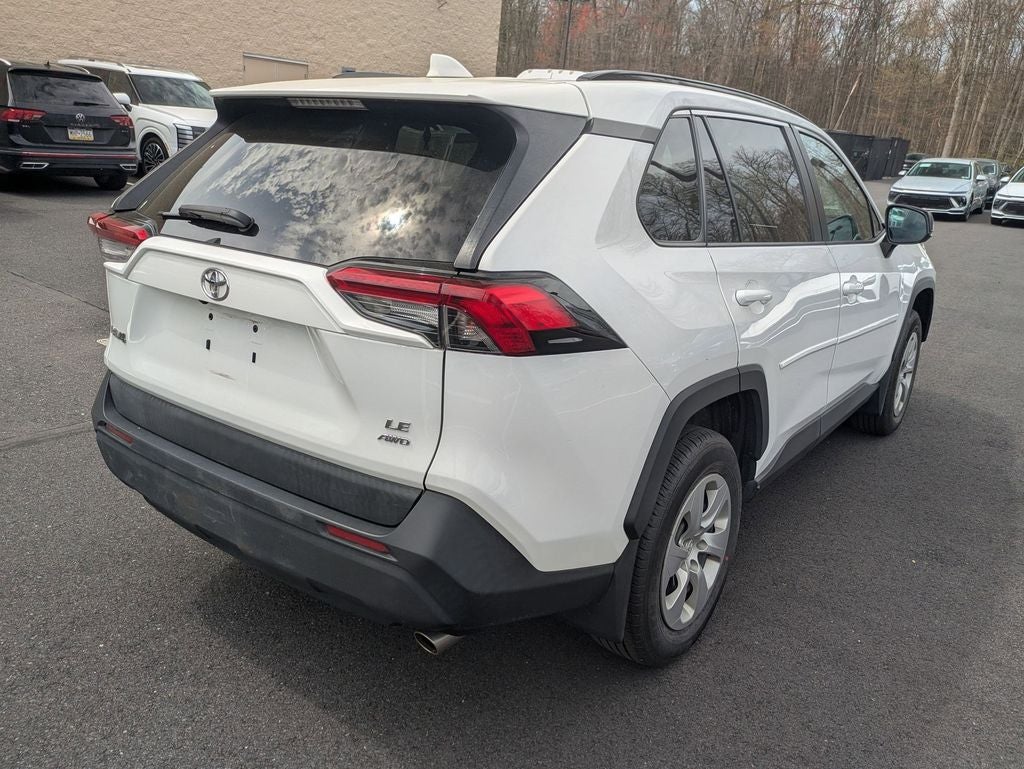 2019 Toyota RAV4 LE