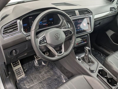 2022 Volkswagen Tiguan 2.0T SE R-Line Black