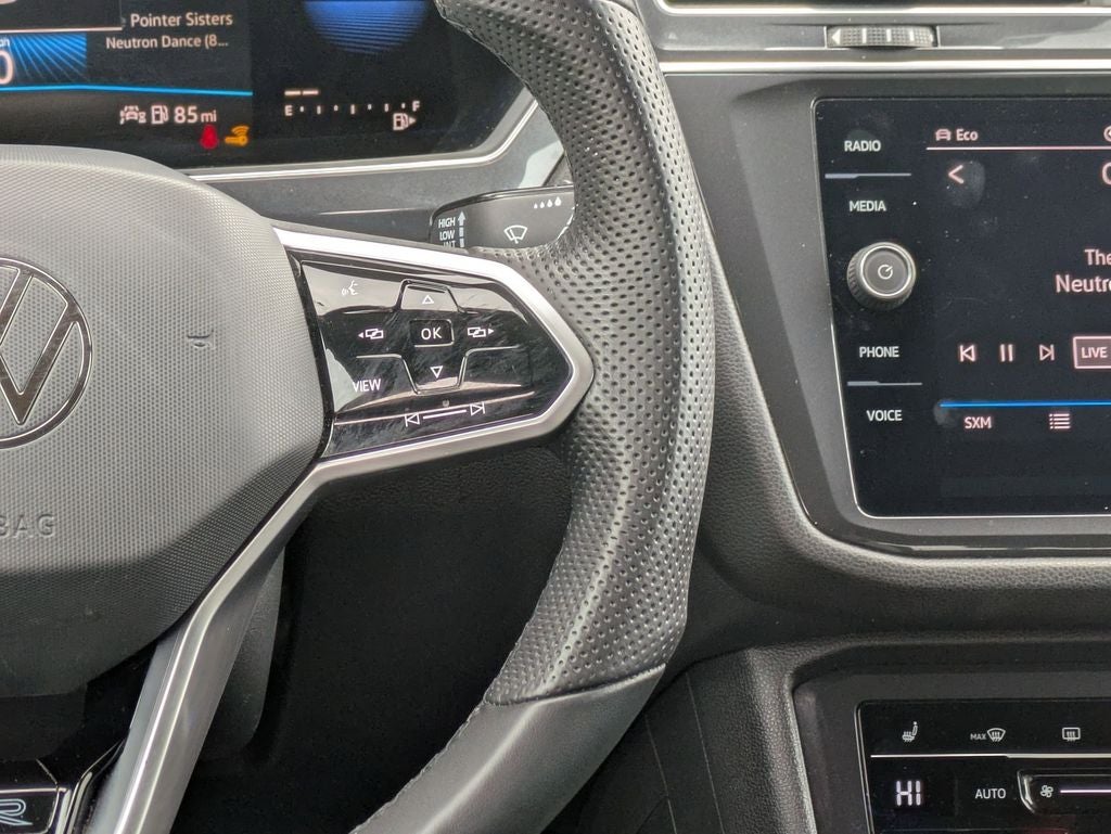 2022 Volkswagen Tiguan 2.0T SE R-Line Black