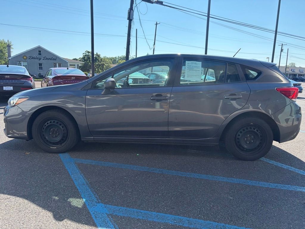 2019 Subaru Impreza 2.0i