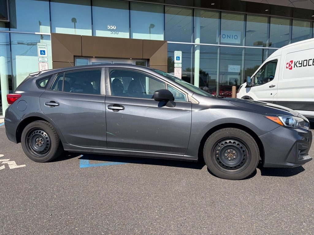 2019 Subaru Impreza 2.0i