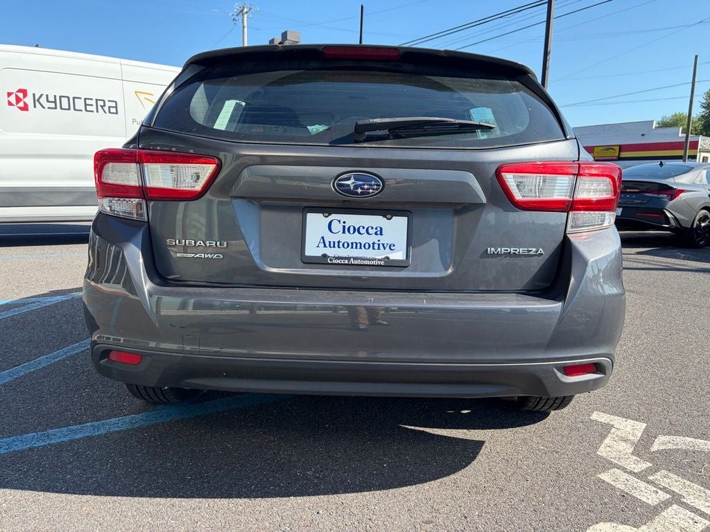 2019 Subaru Impreza 2.0i