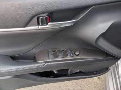 2021 Toyota Camry Hybrid XSE