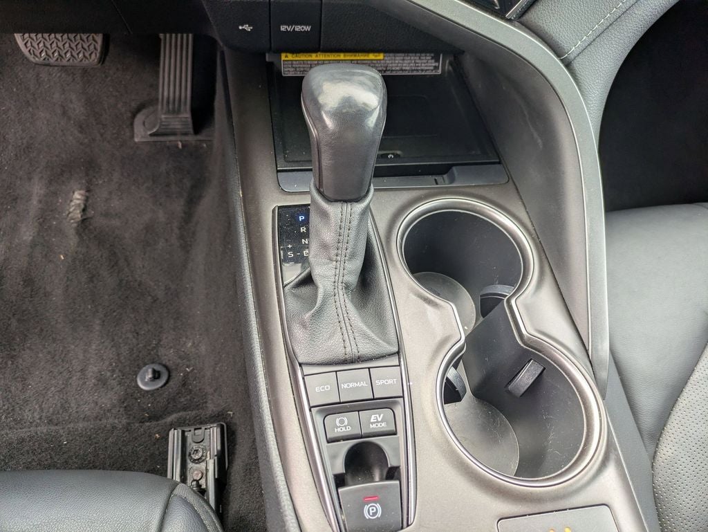 2021 Toyota Camry Hybrid XSE